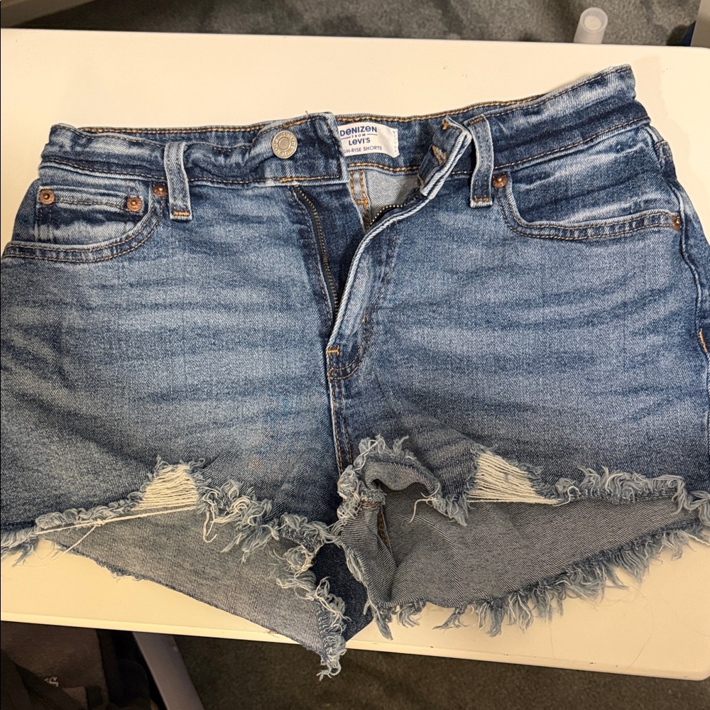 Levi's Women's Frayed Hem Blue Jean Shorts